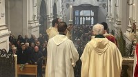la-benedizione-delle-palme-a-montevergine-con-l-abate-tanti-fedeli-al-santuario