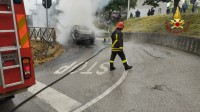 auto-in-fiamme-a-caposele-in-irpinia