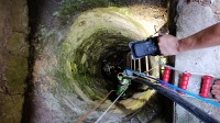 gattinio-finisce-in-un-pozzo-di-dieci-metri-salvato-dai-vigili-del-fuoco