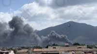 vasto-incendio-e-colonna-di-fumo-nero-dalla-zona-industriale-di-airola