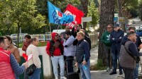 san-pio-di-benevento-sindacati-in-protesta-piu-dignita-per-lavoratori-sanita