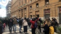 il-mondo-della-scuola-protesta-contro-de-luca