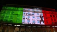 tricolore-e-ricordo-in-onore-dei-medici-morti-di-covid