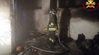 pontecagnano-due-garage-a-fuoco-paura-in-un-palazzo-di-6-piani