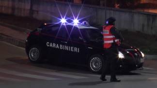 blitz-antidroga-all-alba-nove-arresti-dei-carabinieri