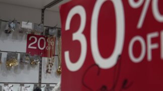 prima-domenica-di-saldi-vendite-a-rilento-ma-si-spera-nella-ripresa