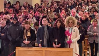 candelora-appello-a-sindaci-e-abate-non-fermate-la-juta-dei-femminielli