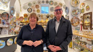 l-ex-cancelliera-tedesca-angela-merkel-in-vacanza-a-ravello