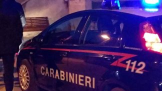 ercolano-rapina-a-mano-armata-portati-via-cellulari-e-tablet