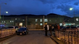 carcere-di-salerno-ancora-violenze-detenuto-aggredisce-un-agente-al-volto