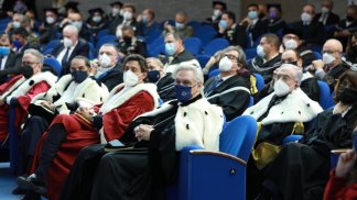 il-tempo-i-numeri-e-gli-eroi-il-rettore-loia-inaugura-l-anno-accademico