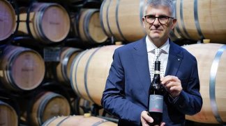 stilema-taurasi-docg-riserva-eletto-vino-dell-anno-campioni-del-mondo