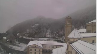 maltempo-notte-di-neve-e-allerta-a-montevergine-verifiche-sulla-frana