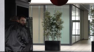 aggredito-fuori-dal-suo-locale-mangiapia-ferito-per-aver-difeso-la-sicurezza