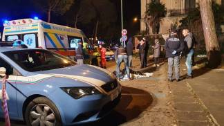 mario-scaricato-da-una-bacinella-poi-il-segno-della-croce