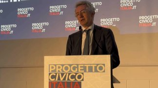 progetto-civico-sbarca-a-napoli-manfredi-leader-del-nuovo-movimento
