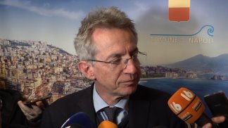 referendum-manfredi-stravince-a-napoli-no-alle-primarie-resto-sindaco