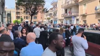 c-e-una-bomba-in-tribunale-evacuato-il-palazzo-di-giustizia