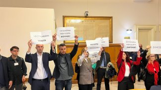 inchiesta-dirigente-comune-l-opposizione-abbandona-aula-consiliare-a-benevento
