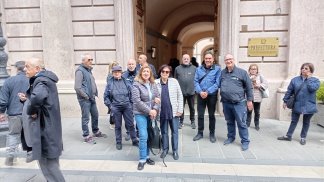 dramma-acs-i-lavoratori-chiamano-il-prefetto-assurdo-non-concedere-una-proroga