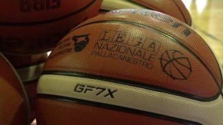basket-addio-a-piero-pasini-coach-della-scandone-nel-1998-1999