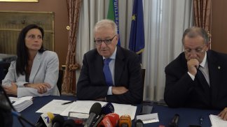 terra-dei-fuochi-gli-arresti-salgono-a-52-arrivano-200-milioni