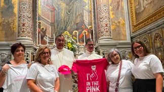 mamma-schiavona-e-la-prevenzione-del-tumore-al-seno-verso-la-camminata-rosa