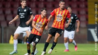 serie-b-benevento-sudtirol-1-1-salvemini-risponde-a-merkaj-rivivi-la-diretta