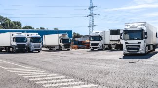 caro-carburanti-allarme-sindacati-in-campania-pronta-la-serrata-dei-trasporti