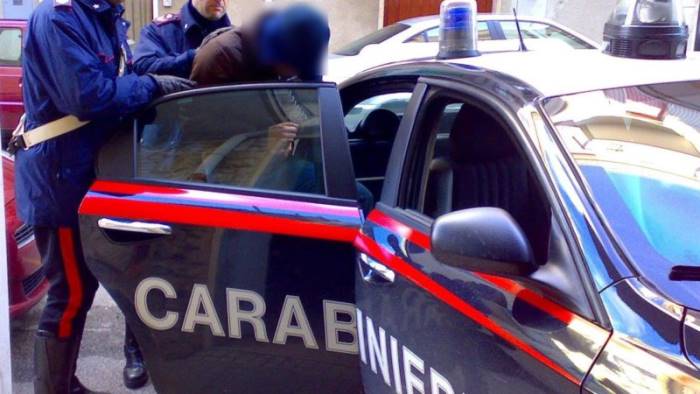 in carcere lo specialista delle rapine a donne e anziane