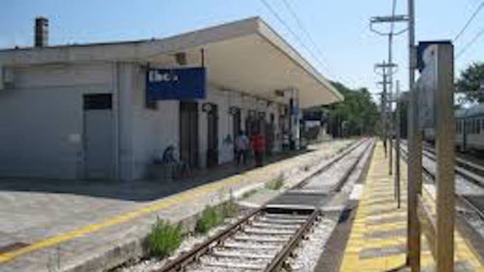 da eboli a calitri una ferrovia contro lo spopolamento