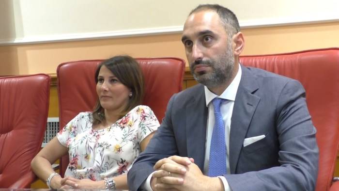 pavoncelli bis i 5 stelle chiedono 2 milioni per caposele