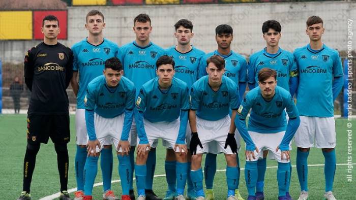 under 17 all avellola c e benevento crotone