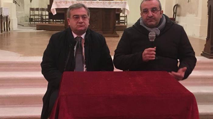 giffoni fondi dal comune per riaprire la chiesa ss annunziata