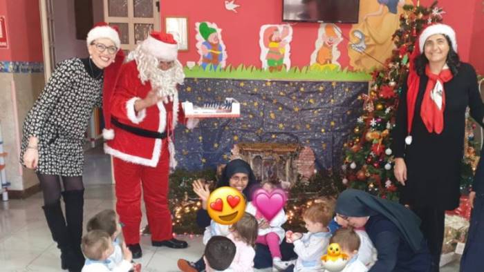 la befana e la gioia dei bambini nel casertano