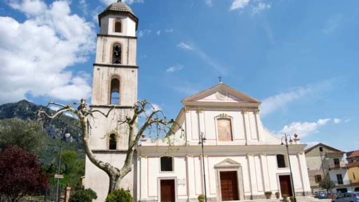 chiusa la chiesa ss annunziata scelta dolorosa