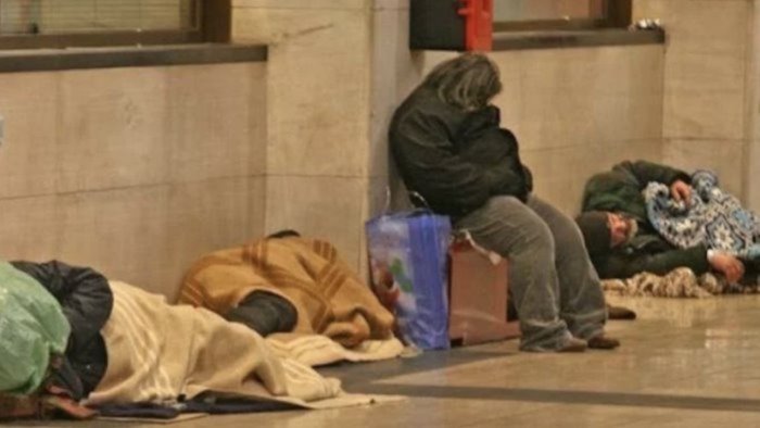 salerno emergenza senzatetto un ricovero in citta