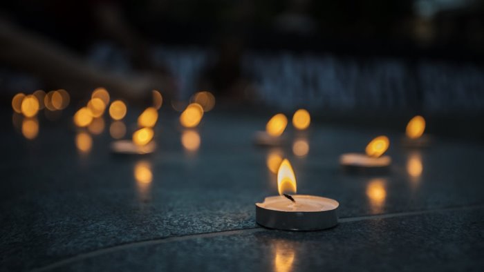 una luce per la memoria l iniziativa a sanza