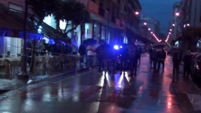 rissa nella notte identificati e denunciati quattro aggressori
