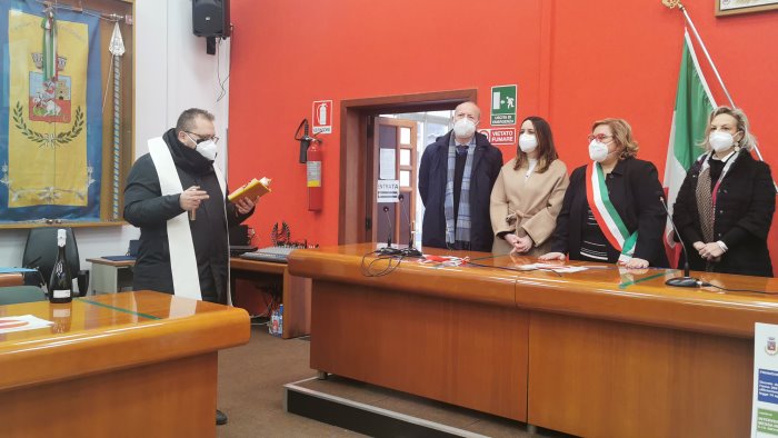 castel san giorgio al via i lavori di messa in sicurezza della casa comunale