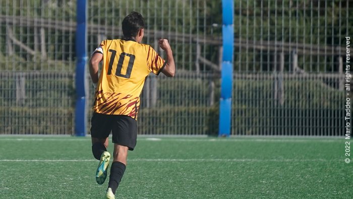 under 17 benevento una doppietta di carfora decide il derby con la salernitana