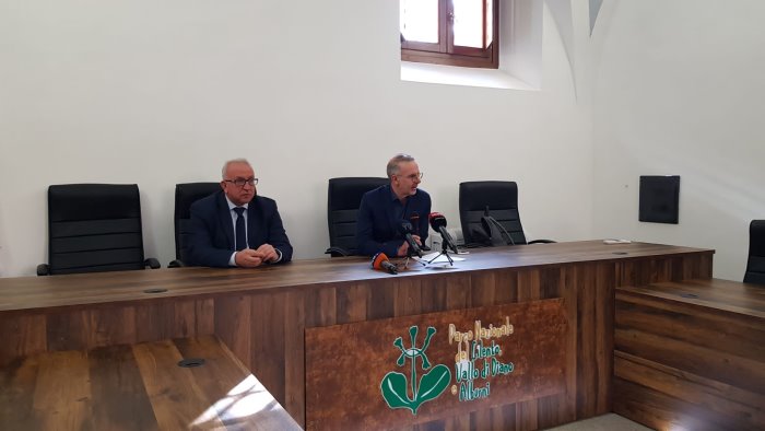 feola nuovo commissario del parco del cilento insediamento a palazzo mainenti