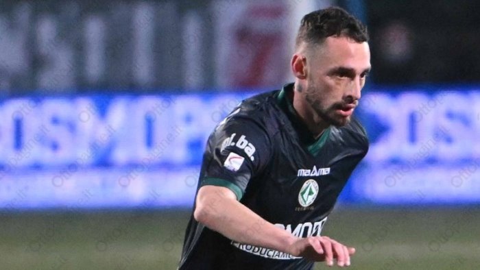 avellino rinnovo per kanoute saluta sbraga novita zanandrea ed ecco perrone