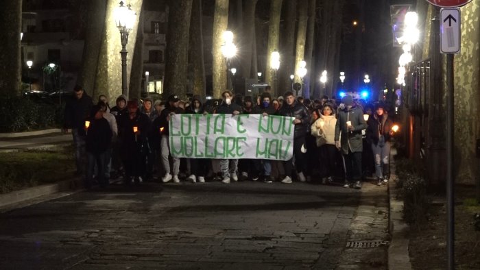 lotta e non mollare mai mercogliano prega per roberto