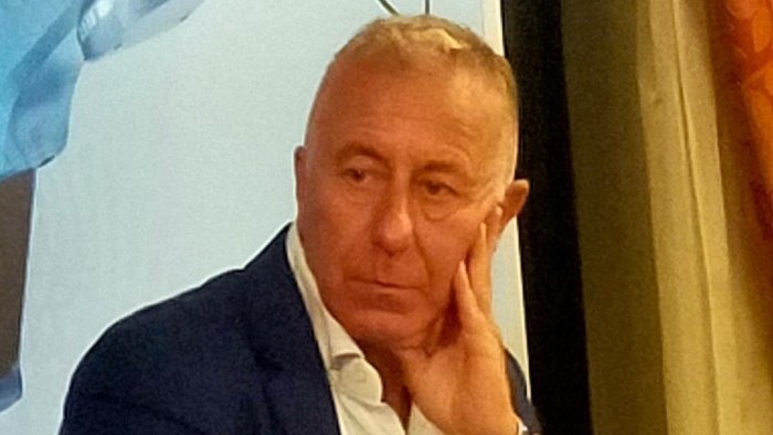 auto spera anno nuovo sia di buon auspicio