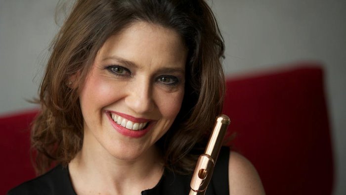 l ofb in concerto con una flautista internazionale