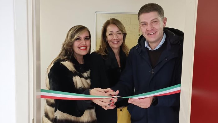 violenza di genere inaugurato lo sportello informa donna a caserta