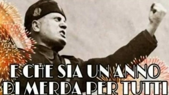 assessore posta foto di mussolini polemica a maddaloni