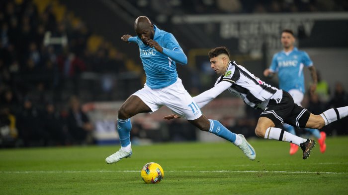 lukaku conte non smette di essere un martello