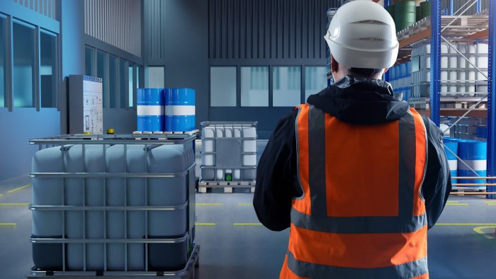 scarichi illegali sequestrata a caivano societa di prodotti chimici